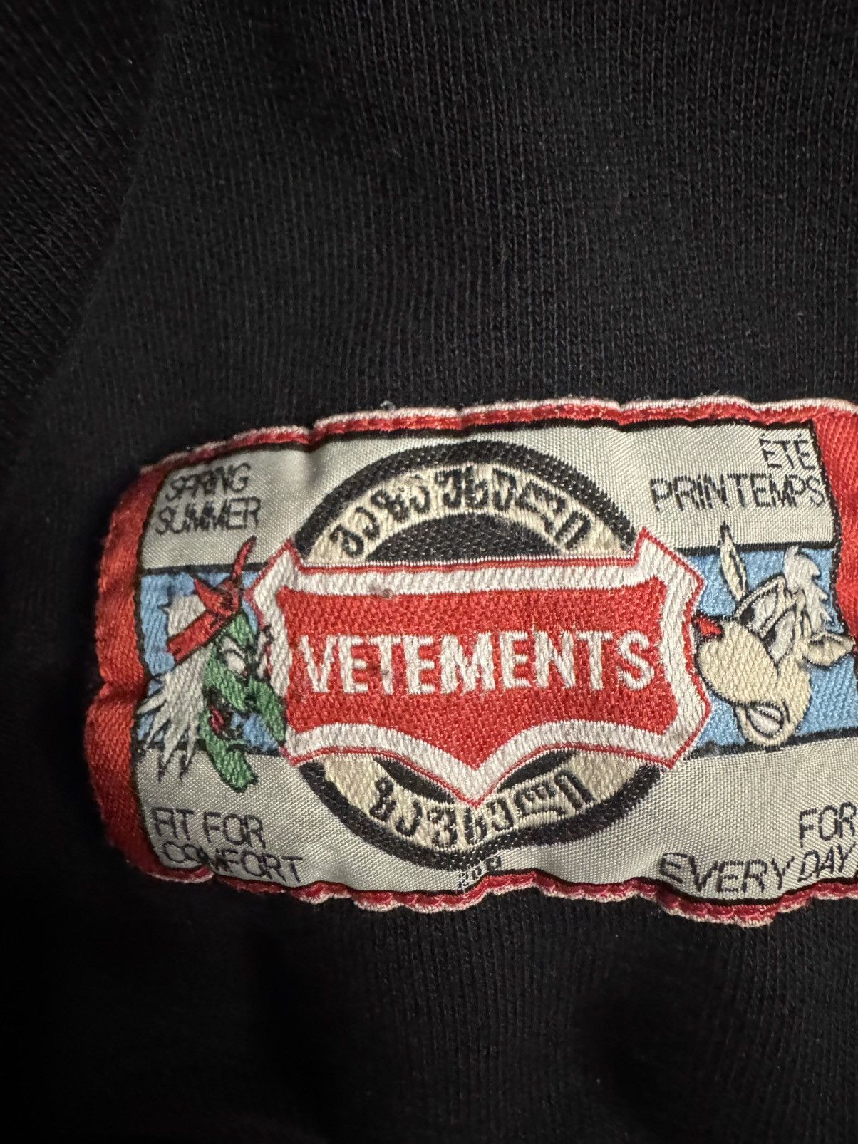 Vetements Runway Vetements Augmented Reality hoodie 2019 Size US XL / EU 56 / 4 - 4 Thumbnail