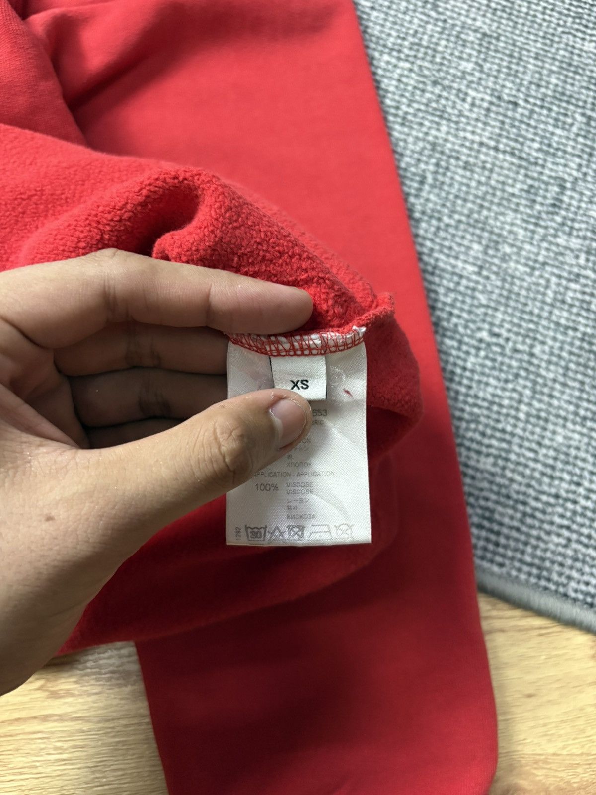 Givenchy Givenchy Embroidery Patch Crewneck Size US L / EU 52-54 / 3 - 7 Thumbnail