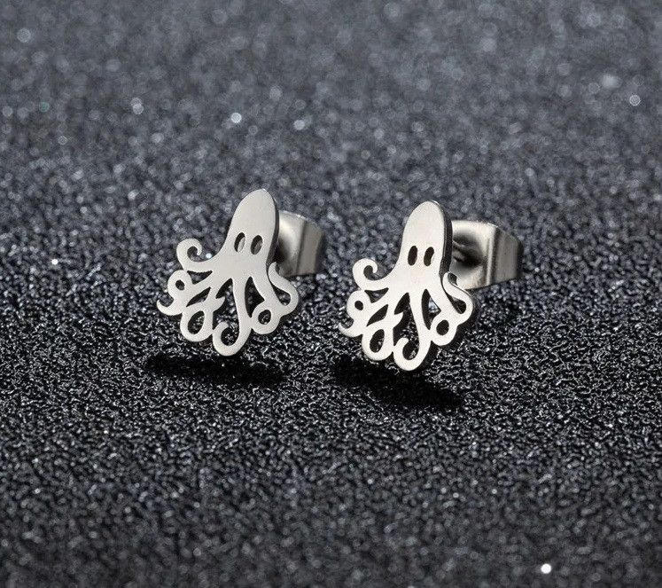 Jewelry Octopus Mini Stud Earrings Charm Earring Gift Size ONE SIZE - 1 Thumbnail