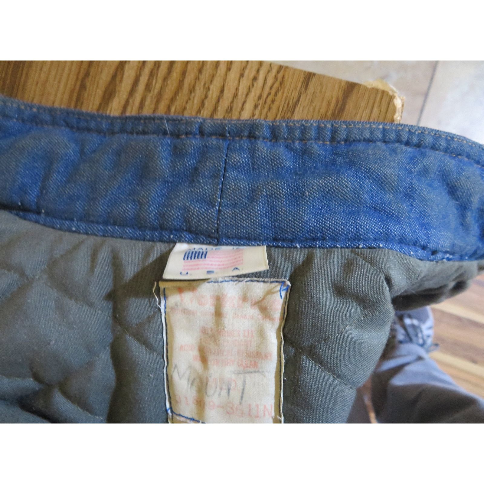 Other Workrite Quilt-Lined Denim Vest Blue Denim Zip Up Sz M 1970s Size US M / EU 48-50 / 2 - 5 Thumbnail