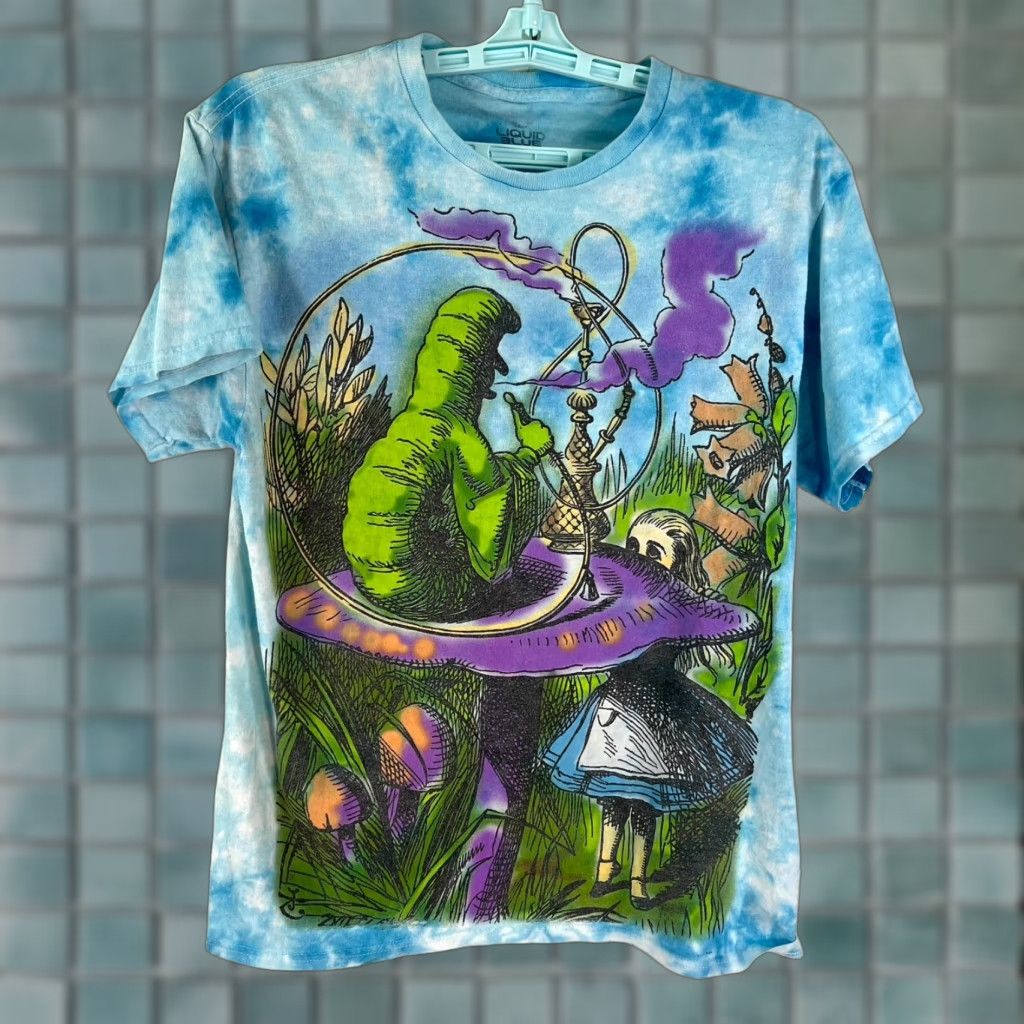 Liquid Blue Liquid Blue T Shirt Alice in Wonderland Tie Dye AOP Crew Neck Men M Blue Graphic 70s Cartoon 2010s Size US M / EU 48-50 / 2 - 1 Thumbnail