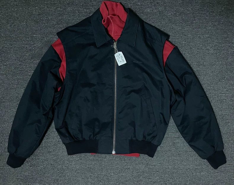 Balenciaga Balenciaga Oversize Sweatshirt & Vest Set-yf Size US L / EU 52-54 / 3 - 1 Thumbnail