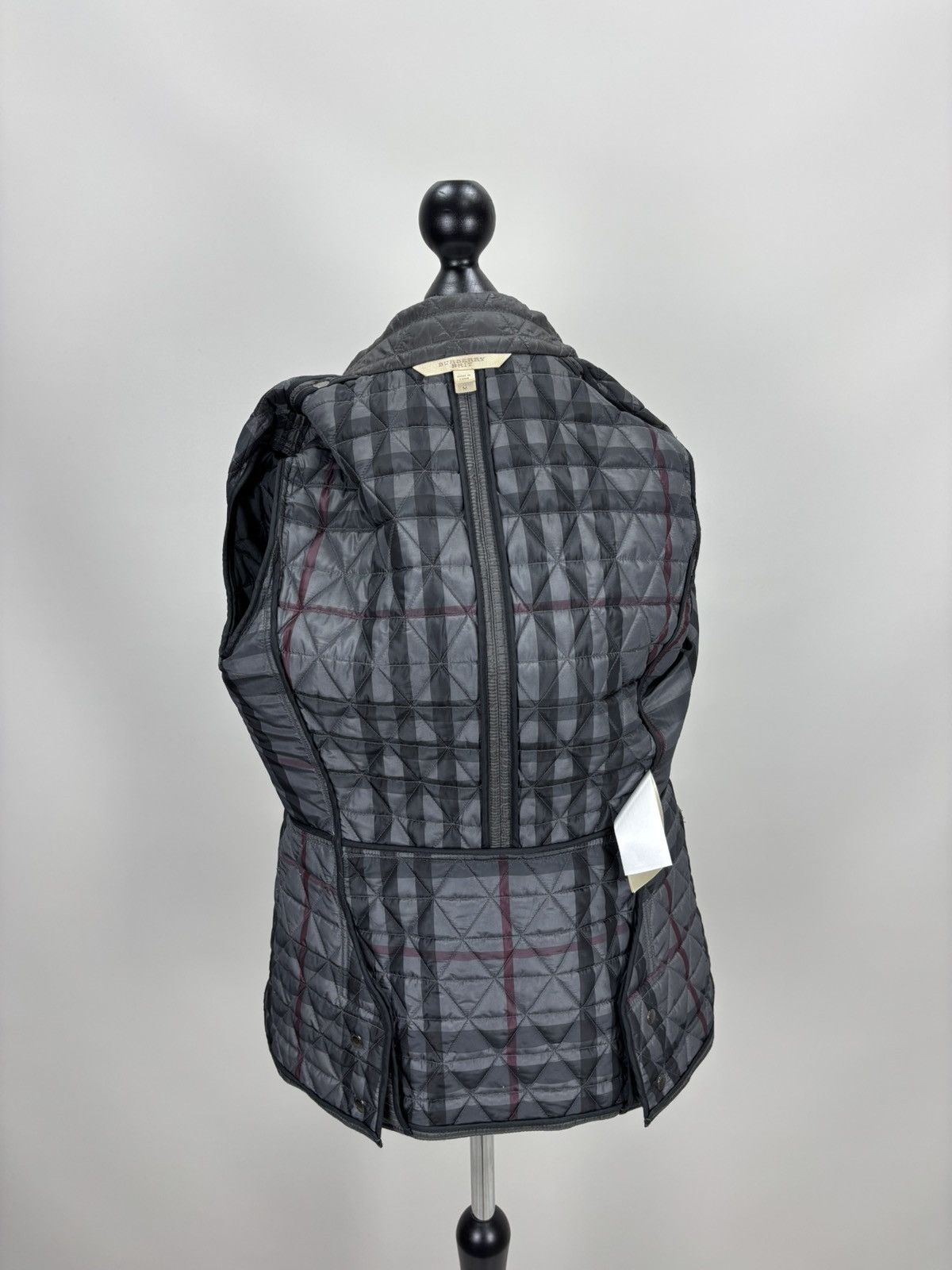 Burberry Womens quilted jacket Burberry Brit Size M Color Gray Size M / US 6-8 / IT 42-44 - 15 Thumbnail