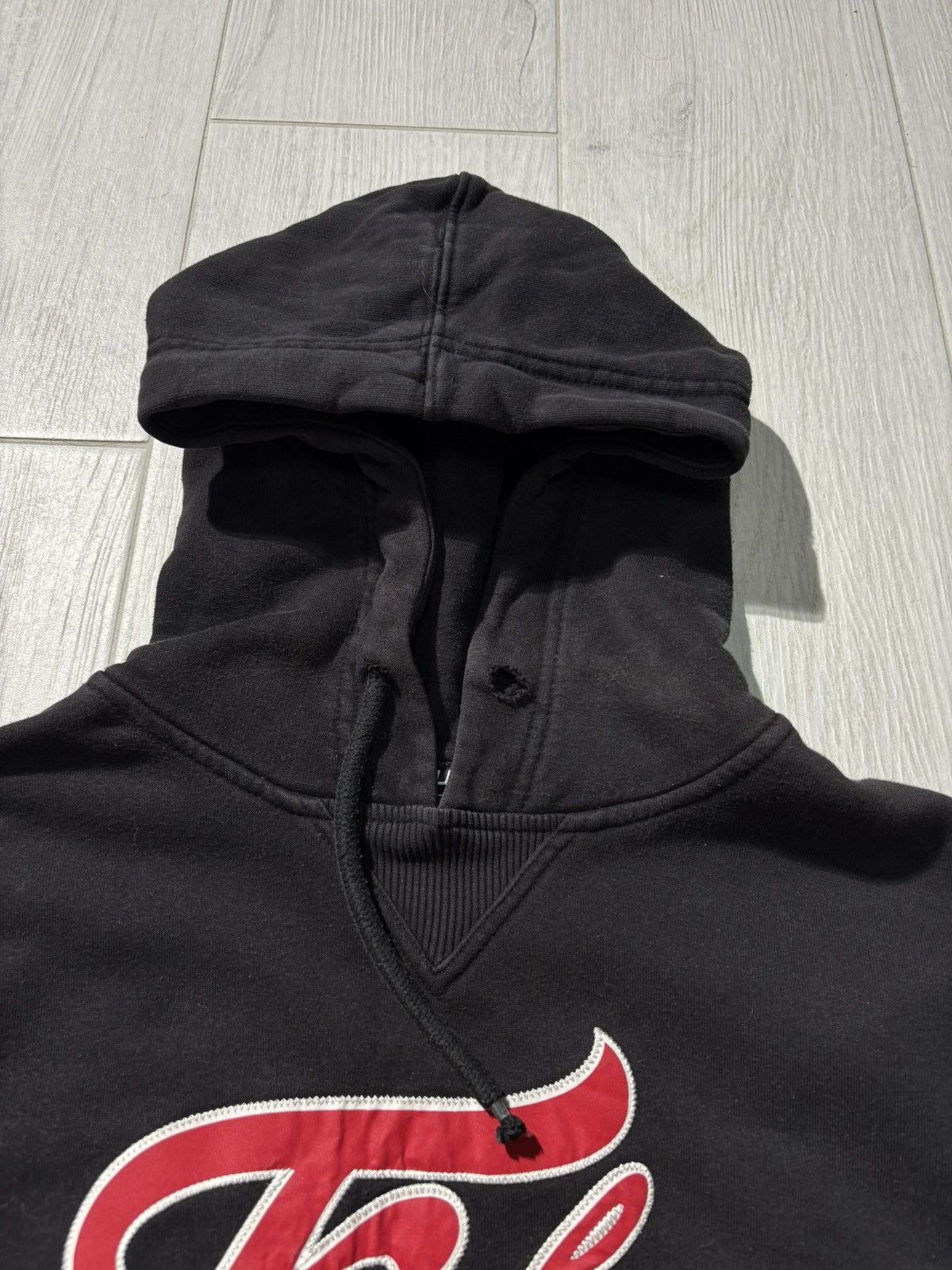Fubu Vintage Fubu Hoodie Y2K Rap Tupac Karl Kani Southpole Size US S / EU 44-46 / 1 - 5 Thumbnail