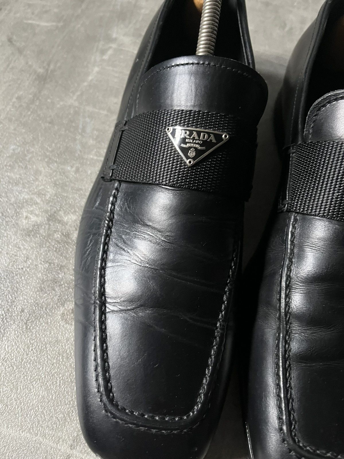 Prada Prada black logo leather loafers rare Size US 10.5 / EU 43-44 - 5 Thumbnail