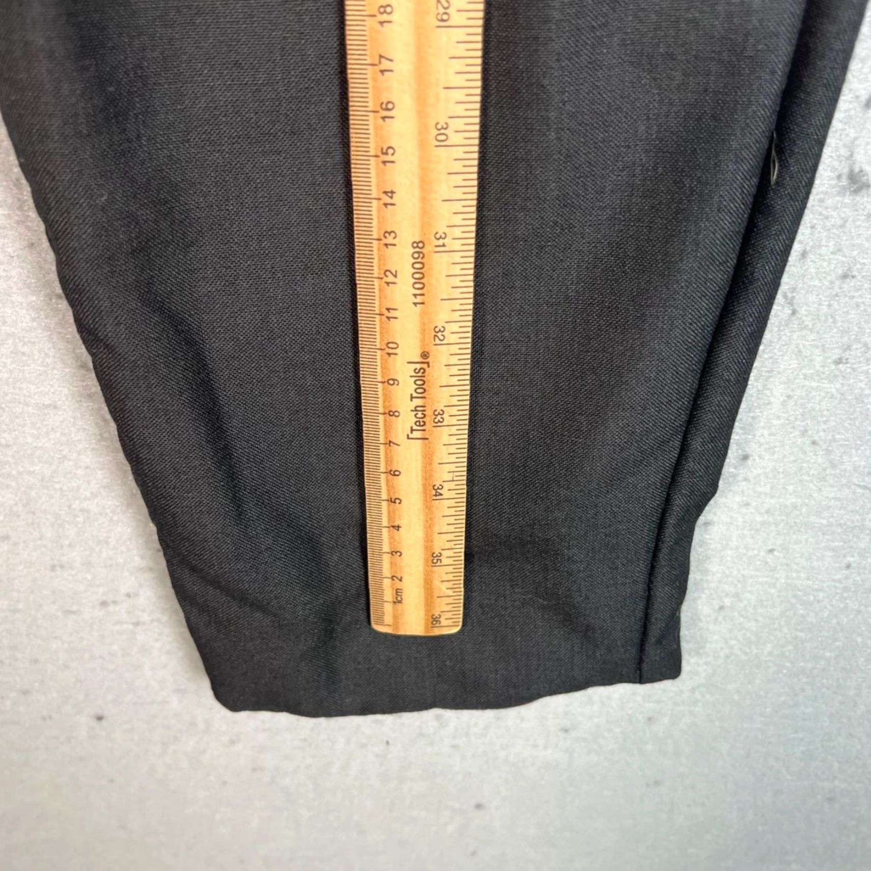 Alexander Wang Alexander Wang Pants Women Slim Tapered 30 Inch Waist Black Wool Blend Dress Pants Size 30" / US 8 / IT 44 - 5 Thumbnail