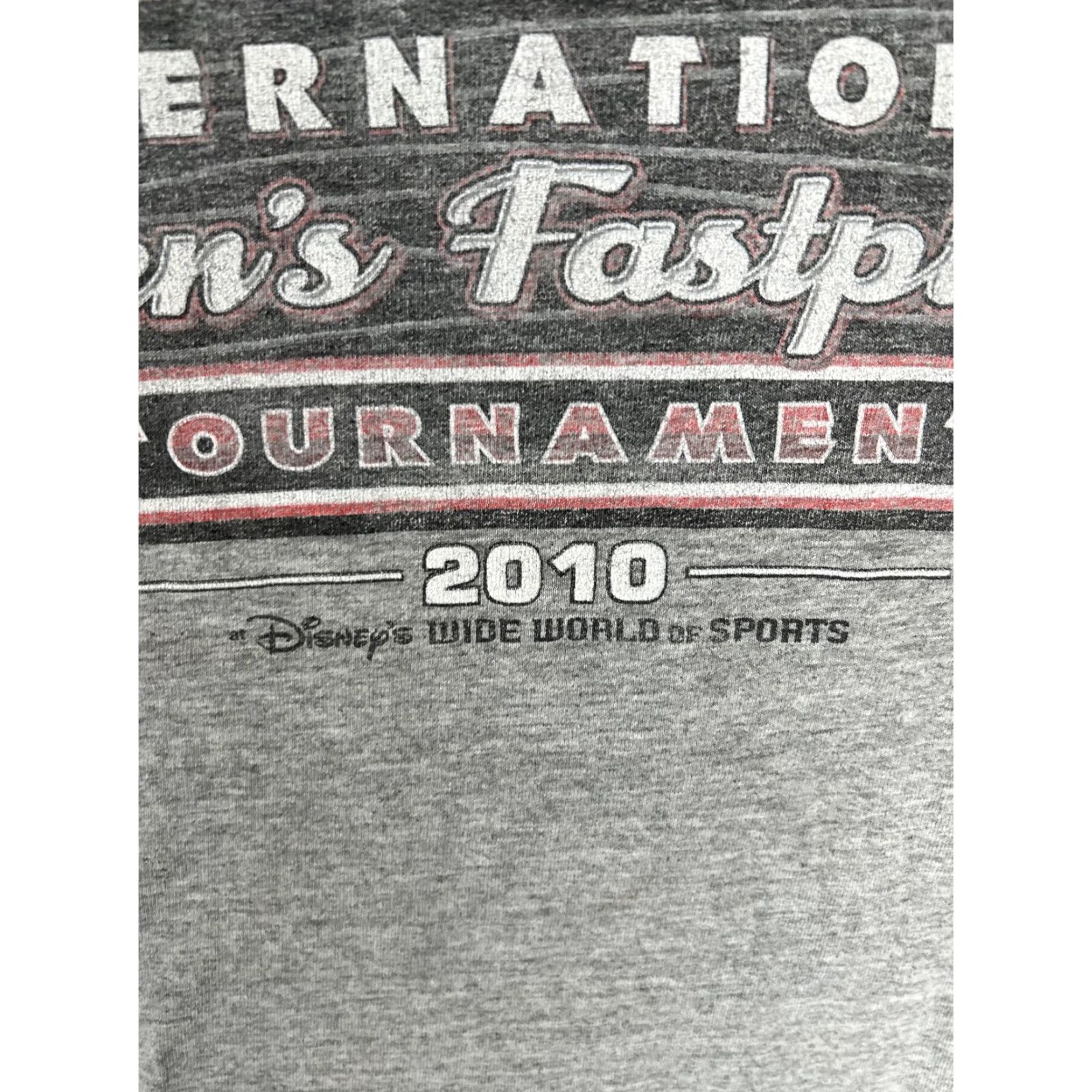 Disney Disney T-Shirt Mens XL 2010 Vintage Fastpitch Tournament Gray Crew Neck Short Sleeve Graphic Print Sports Disney Mens XL Size US XL / EU 56 / 4 - 3 Thumbnail
