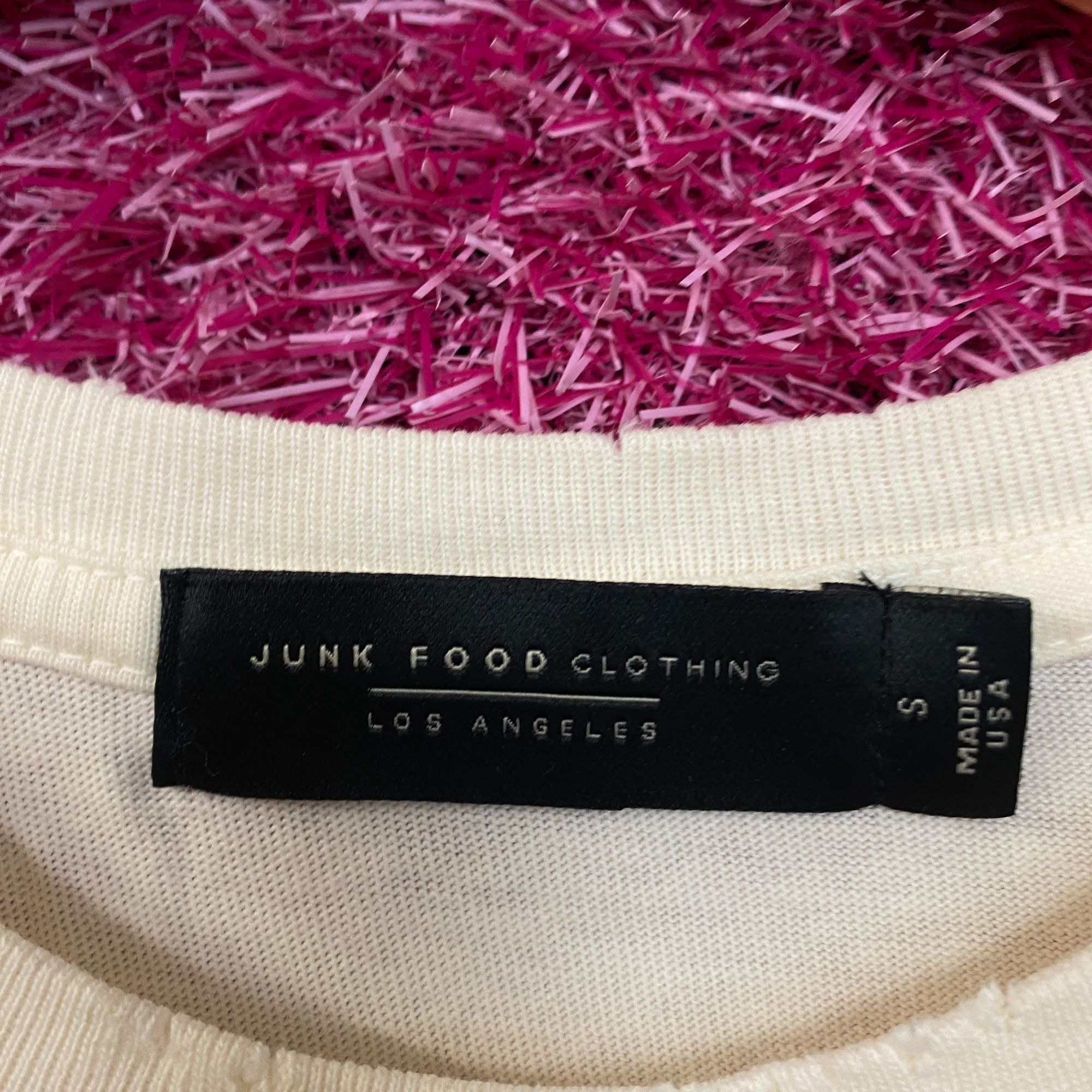 Other Junk Food Clothing Bucking Charming Vintage Style T-Shirt Sm Size US S / EU 44-46 / 1 - 4 Thumbnail