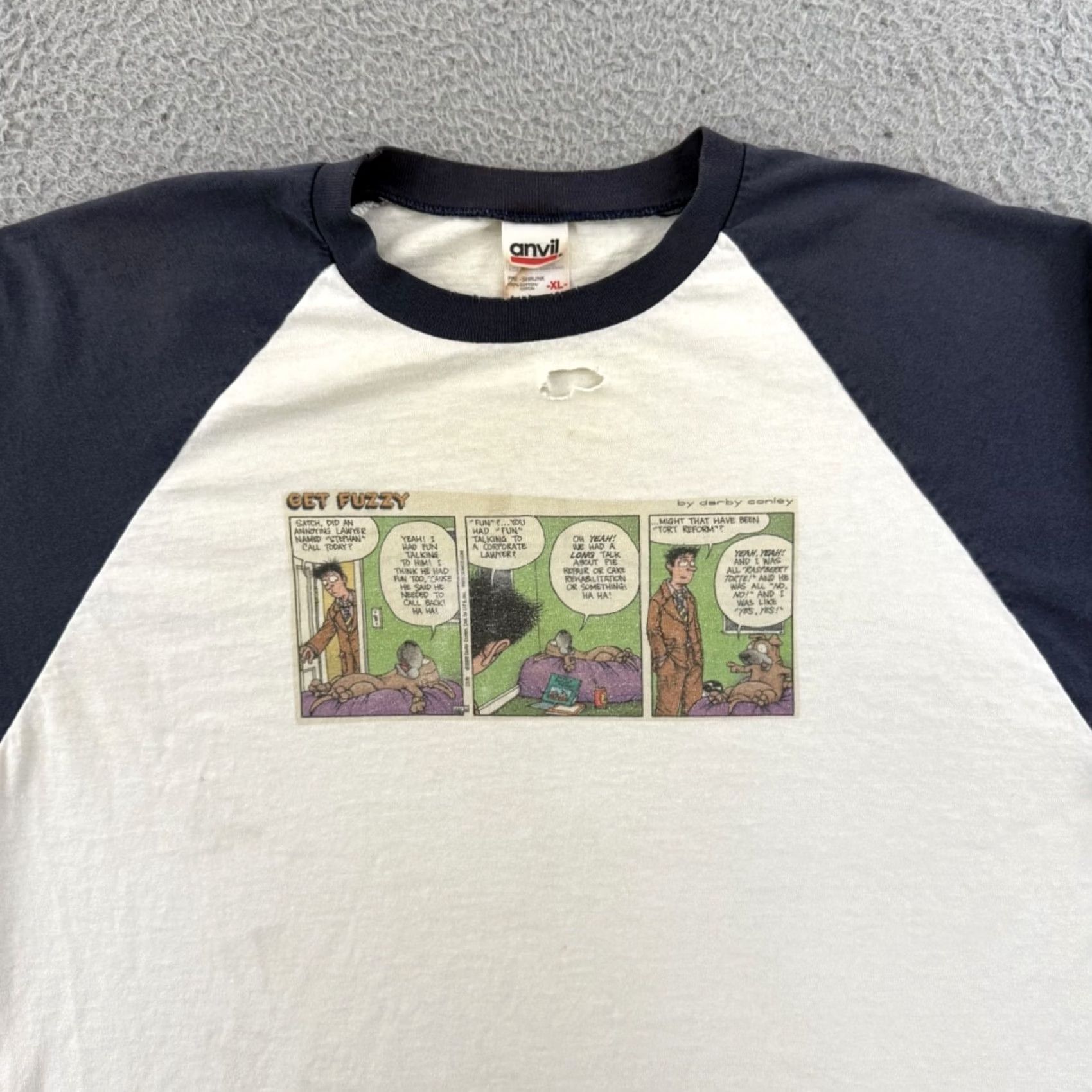 Anvil VINTAGE Get Fuzzy Shirt Mens XL White Raglan 90s Darby Conley Graphic USA Angel 90s Shirt Mens XL White Raglan Anvil Cotton Graphic Print Vintage Size US XL / EU 56 / 4 - 3 Thumbnail