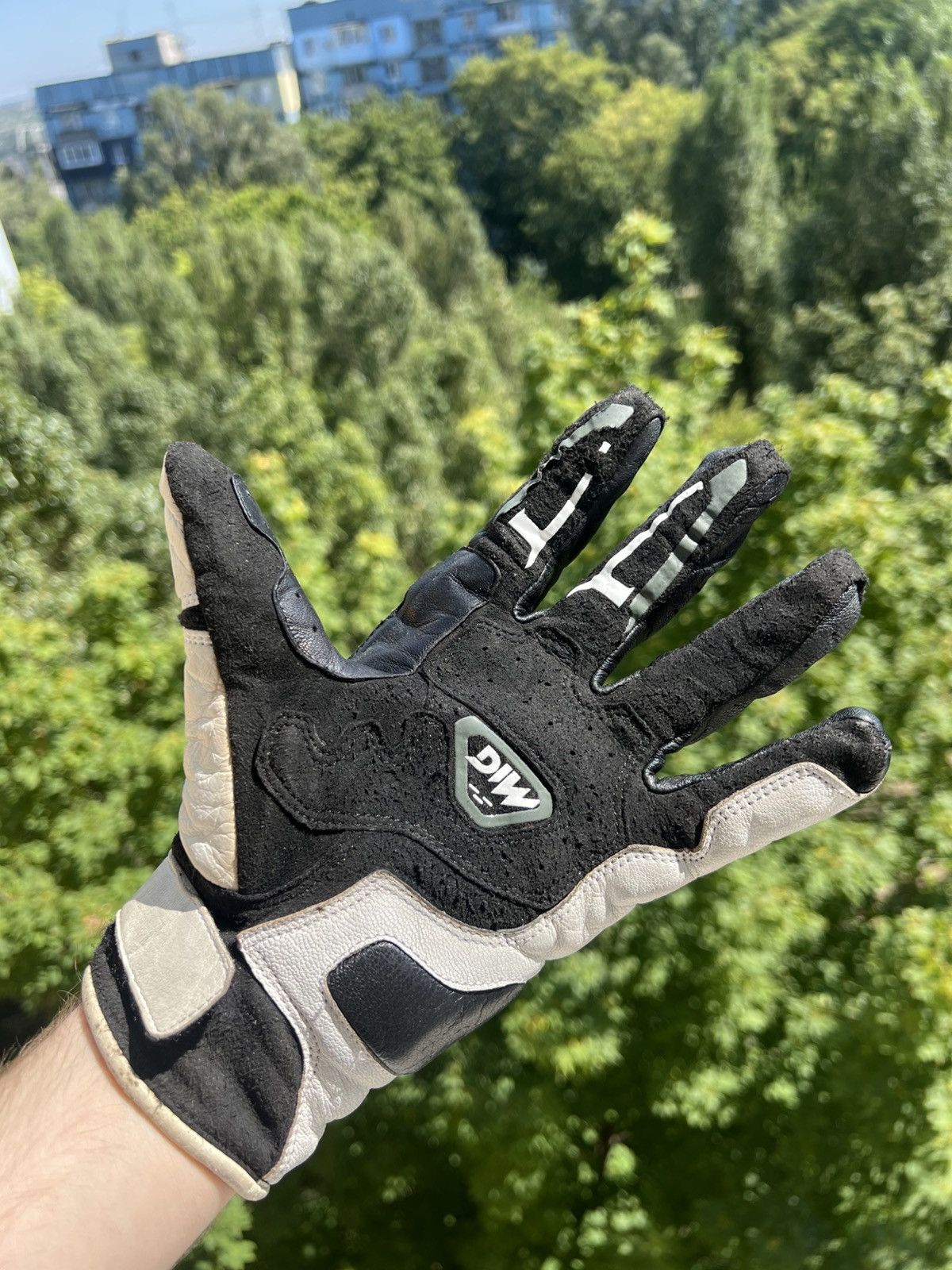 Dainese Vintage Y2K Dainese punk rock biker moto gloves leather