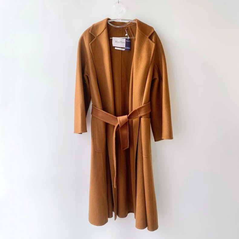 Max Mara Max Mara Coats Size M / US 6-8 / IT 42-44 - 1 Thumbnail