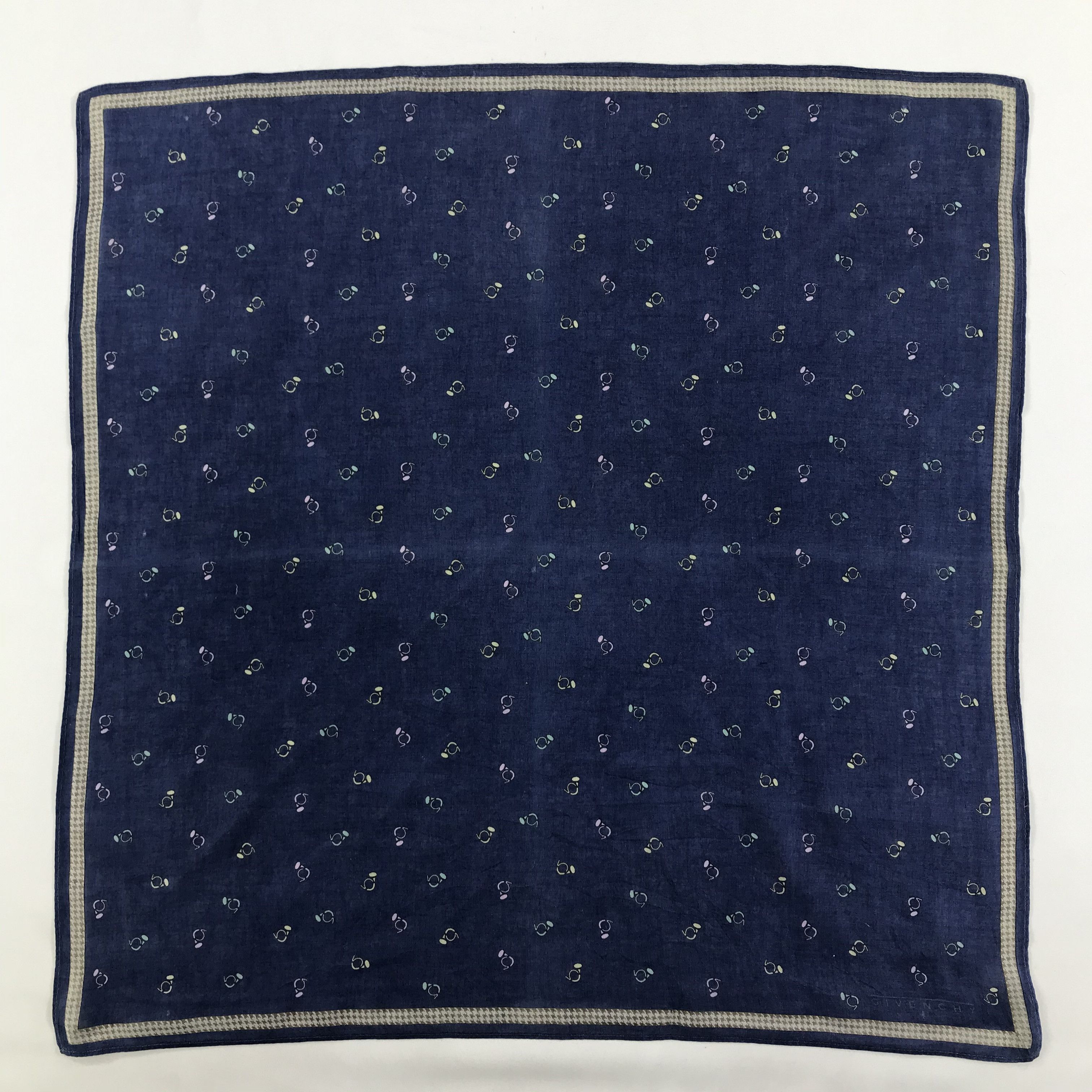Vintage Givenchy Bandana / Handkerchief / Neckerchief - S1494 Size ONE SIZE - 1 Thumbnail