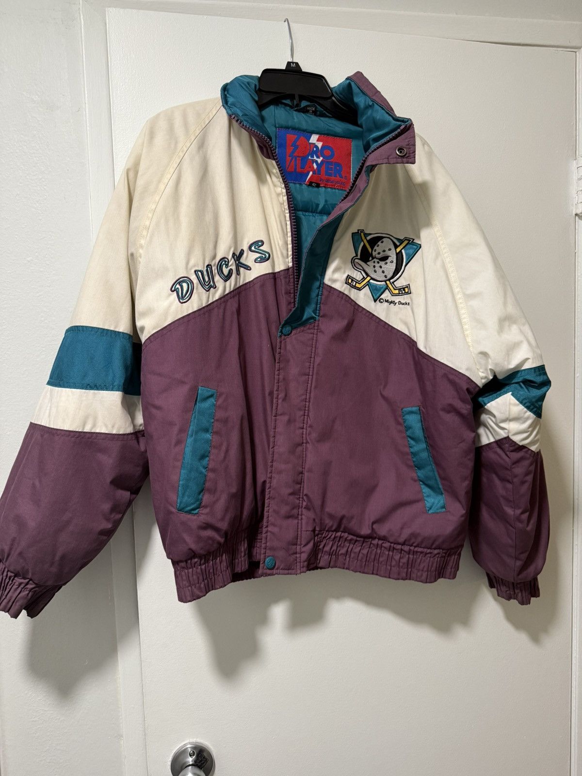 NHL × Vintage Vintage Mighty Ducks Puffer Size US S / EU 44-46 / 1 - 1 Thumbnail
