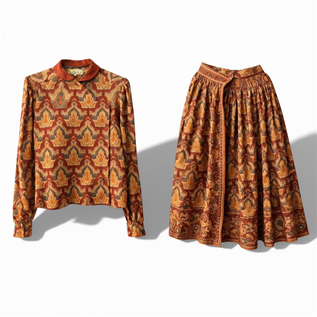 1960’s LAUREL WEST GERMANY WESTERN STYLE DIRDNL SUIT SIZE 38