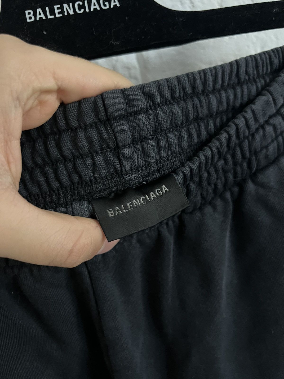 Balenciaga Balenciaga side logo sweatpants Size US 32 / EU 48 - 3 Thumbnail