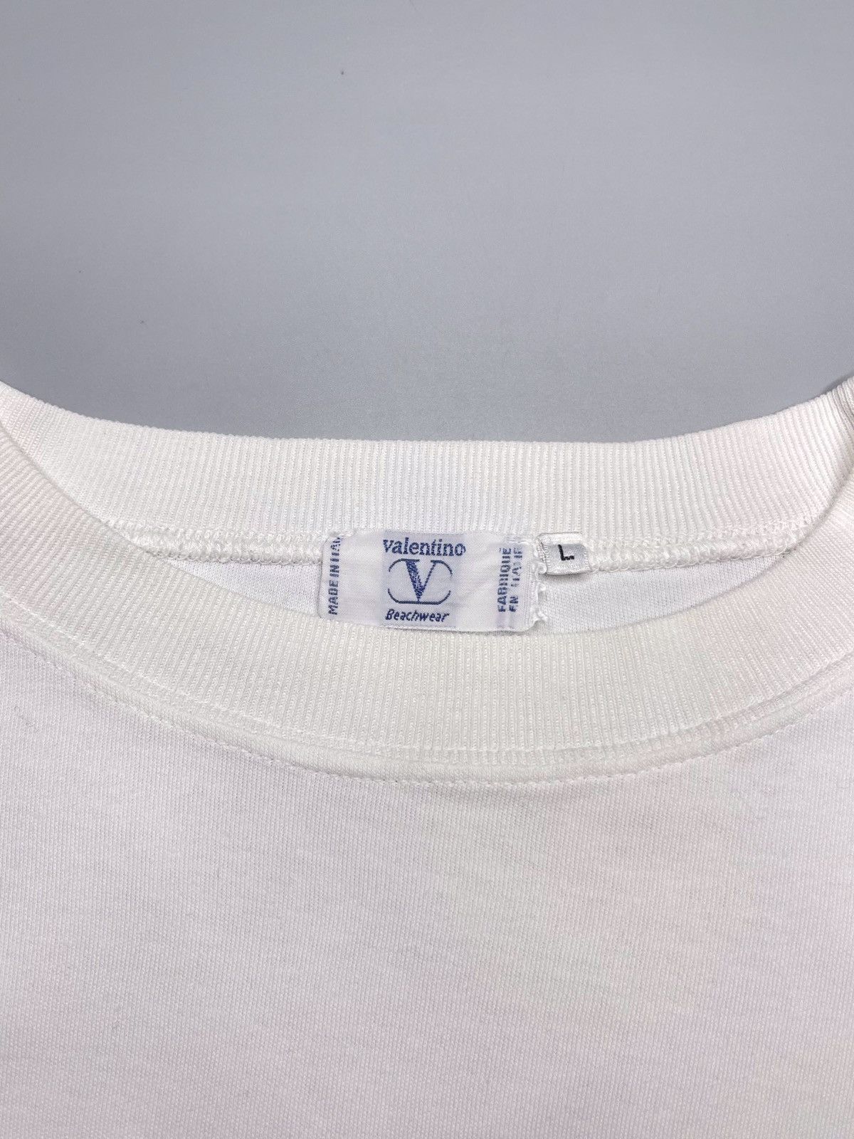 Valentino × Vintage Vintage 90’s Valentino Tee Big Logo Size US L / EU 52-54 / 3 - 5 Thumbnail