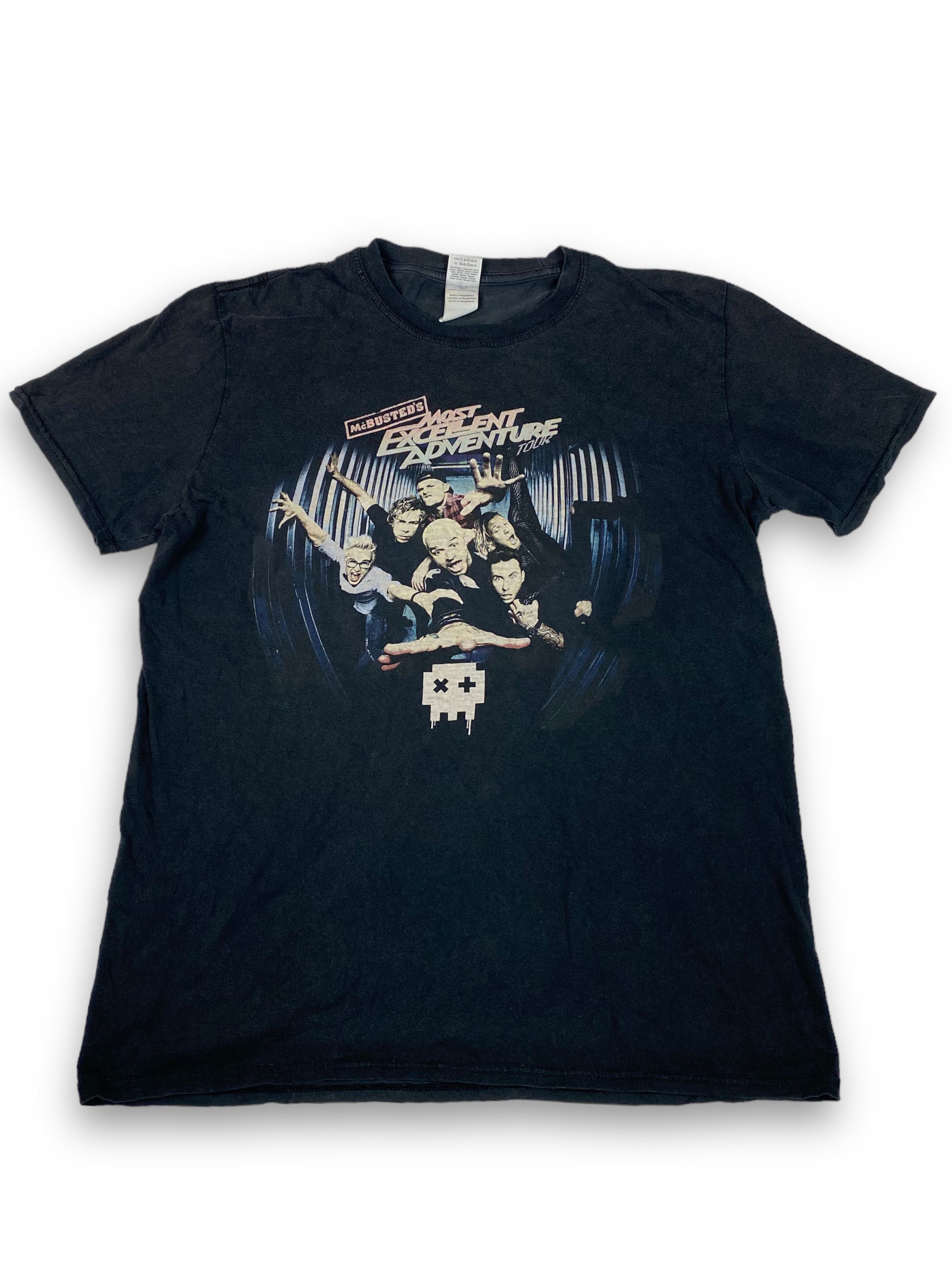 Band Tees Vintage MC BUSTED' S Most Excelent Tour Black Faded Tee M641 Size US M / EU 48-50 / 2 - 1 Thumbnail