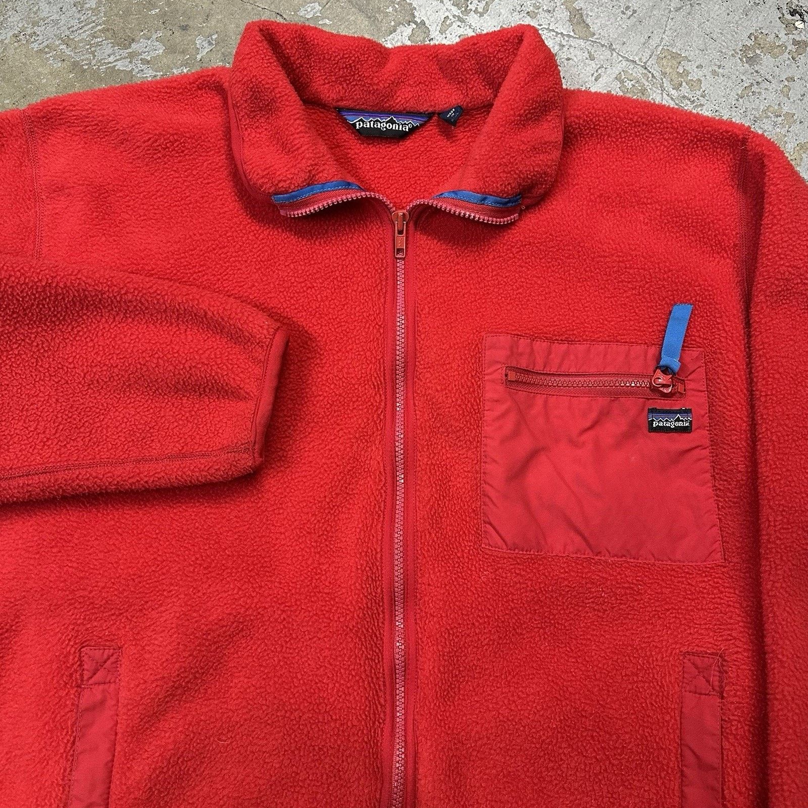Patagonia × Vintage Vintage 90s Patagonia Red Fleece Zip Up Jacket Deep Pile Size US L / EU 52-54 / 3 - 1 Thumbnail