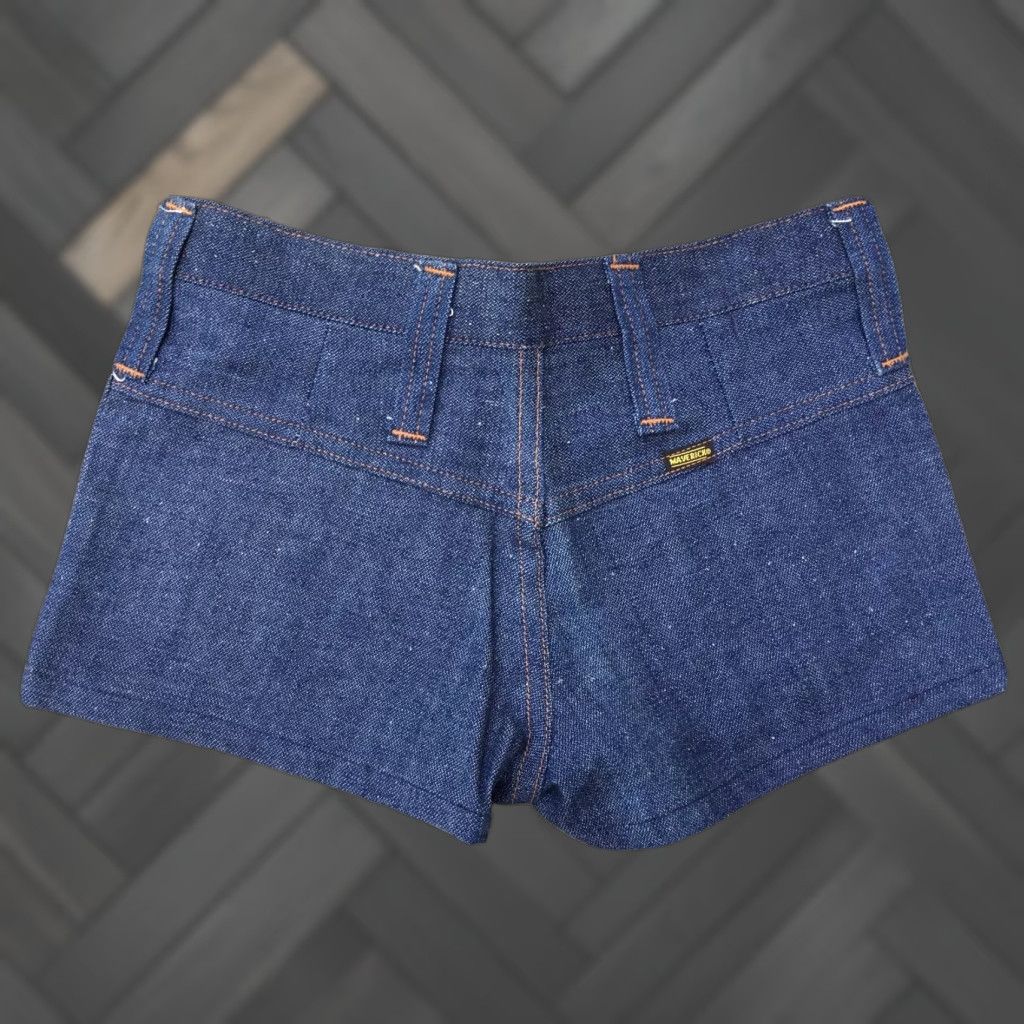 Denime VINTAGE Maverick Denim Shorts Shorts XS Festival Cowboy Cowgirl Western 1970s USA Made Jeans Hippe Hippie Look Size 26" / US 2 / IT 38 - 1 Thumbnail