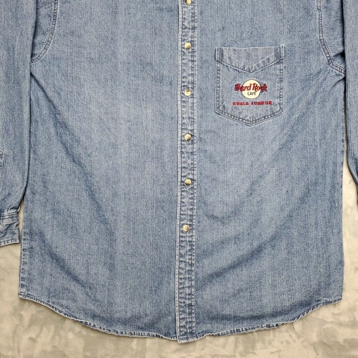 Hard Rock Cafe VINTAGE Hard Rock Cafe Shirt Mens XL Blue Denim Kuala Lumpur 90s Y2K Classic Size US XL / EU 56 / 4 - 2 Thumbnail