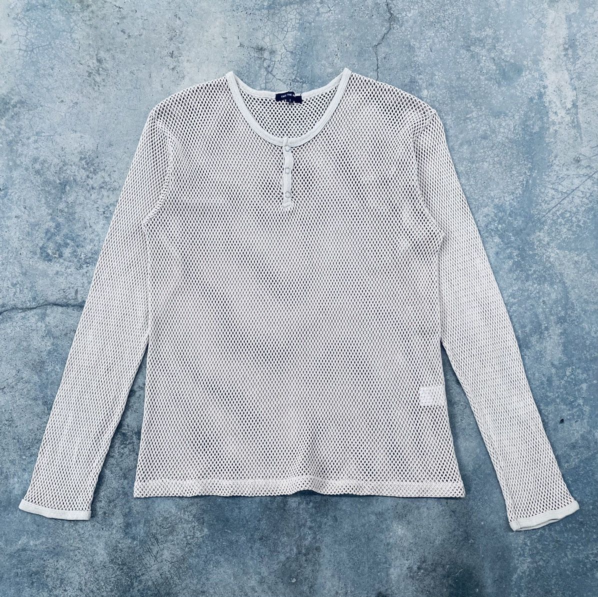 Japanese Brand Vintage Y2k Face The Music Mesh Henley Long Sleeve Size US S / EU 44-46 / 1 - 1 Thumbnail