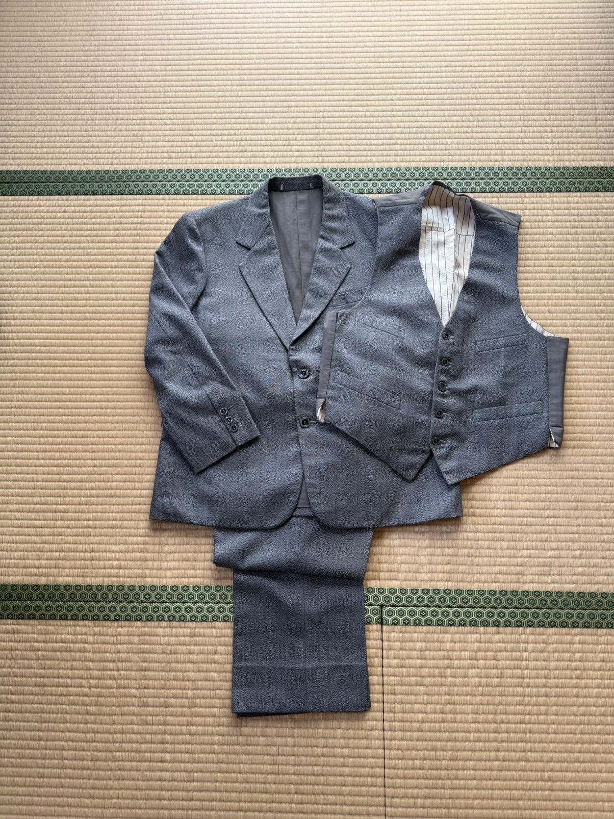 Other Autumn&Winter Vintage Japanese Blue Gray 3 Piece Wool Suit Size 36R - 2 Thumbnail