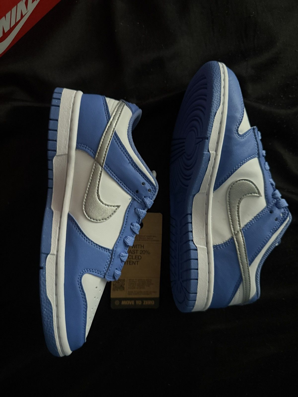 Nike BRAND NEW Nike Dunk Low Royal Pulse Women size 6 Size US 6 / IT 36 - 2 Thumbnail