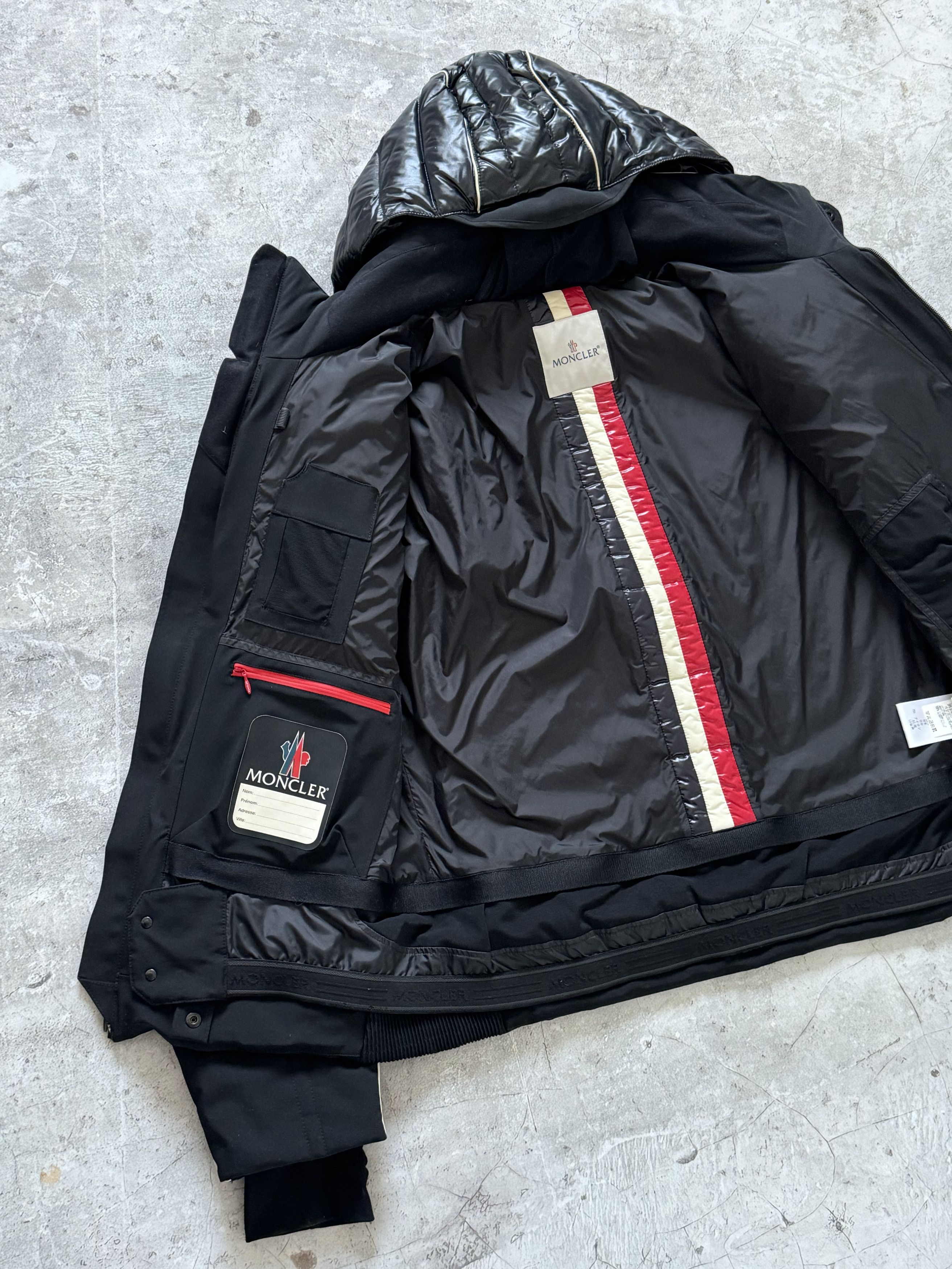 Moncler !extremely rare Moncler Ski jacket with Balaclava Size US XL / EU 56 / 4 - 11 Thumbnail