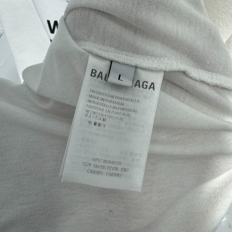 Balenciaga Balenciaga White Charity WFP Wheat Logo Short Sleeve Size US L / EU 52-54 / 3 - 4 Thumbnail