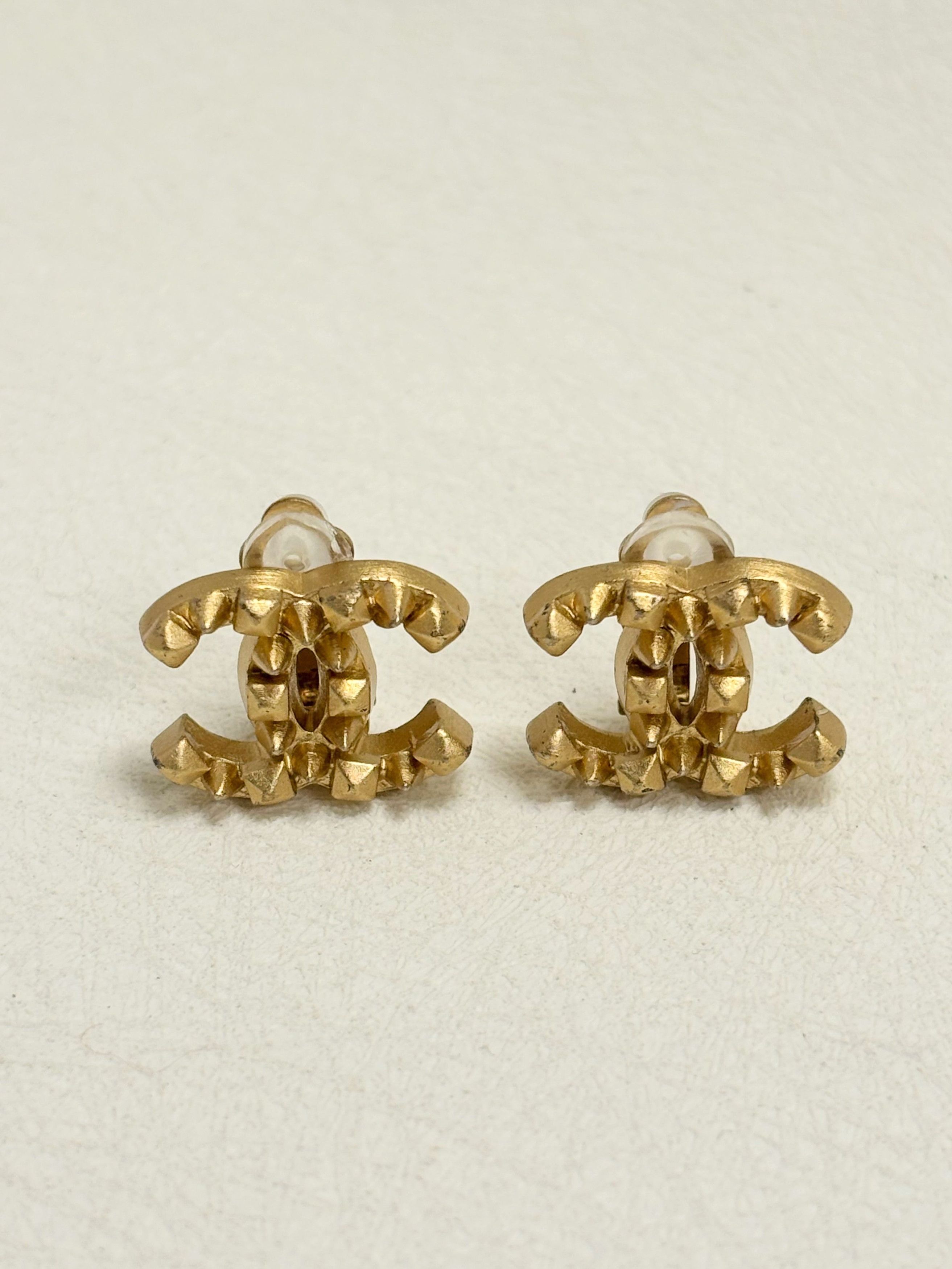Chanel Boucles d'oreilles Studs Size ONE SIZE - 1 Thumbnail
