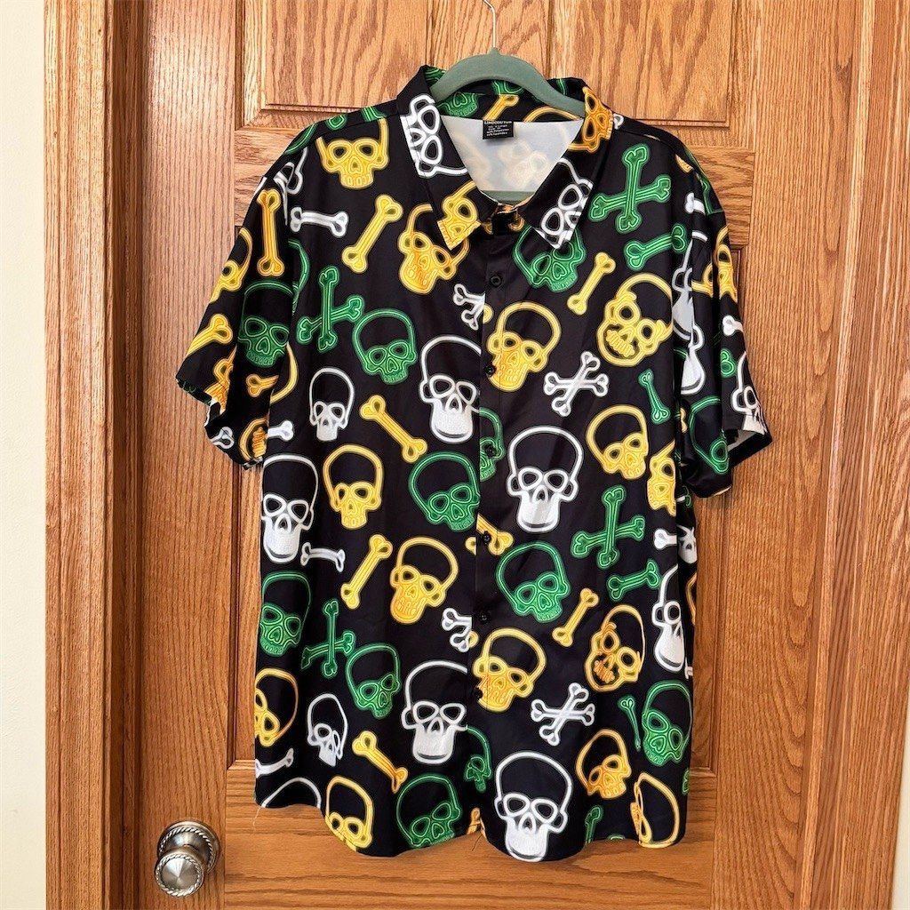 Other LINOCOUTON Button-Up Shirt Mens XL Skull & Crossbones Graph Size US XL / EU 56 / 4 - 1 Thumbnail