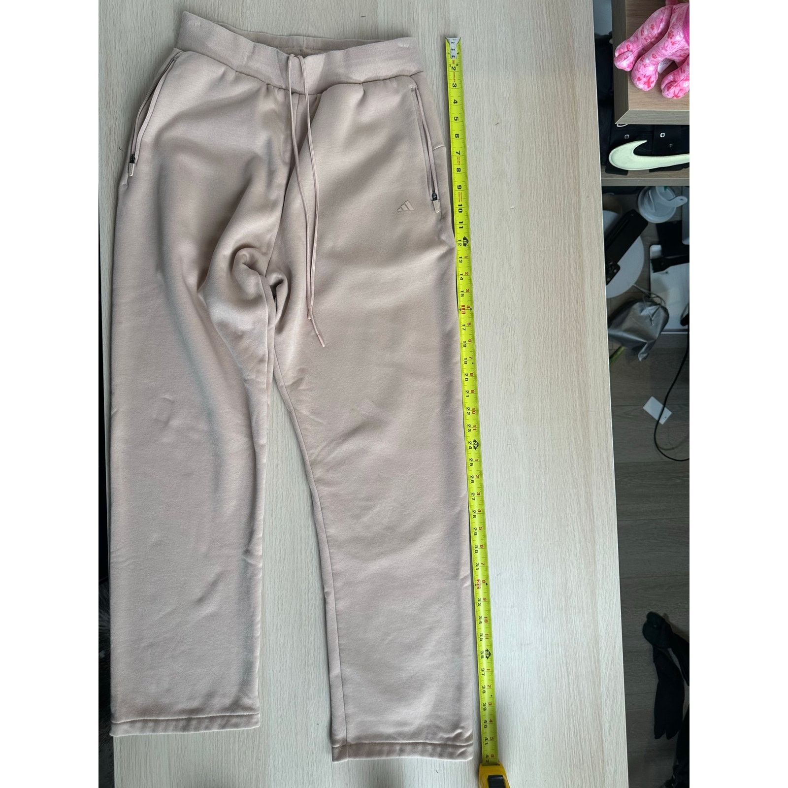 Adidas Adidas Basketball Beige Sweatpant Size S IM8428 - New Size US 27 - 5 Thumbnail