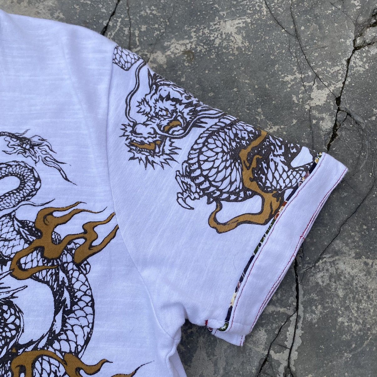 Japanese Brand Oriental Dragon tee Size US M / EU 48-50 / 2 - 3 Thumbnail