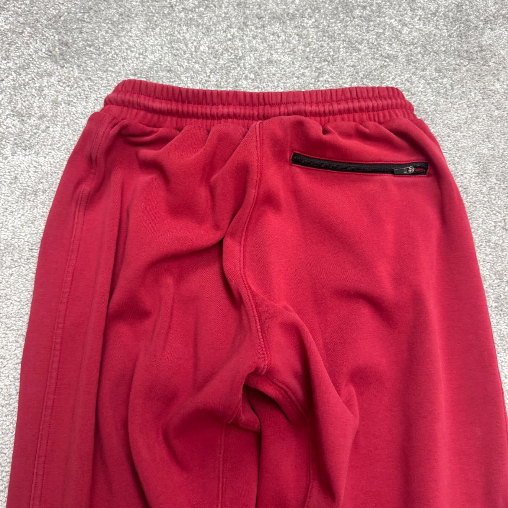 Vintage Actively Black Heavyweight Jogger Sweatpants Mens XS Red Zipped Pockets Active Size US 27 - 4 Thumbnail