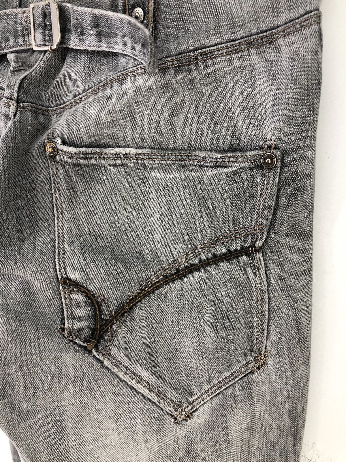 Japanese Brand × Seditionaries Japanese Brand Back Number Buckle Back Light Wash Jeans Size US 28 / EU 44 - 16 Thumbnail