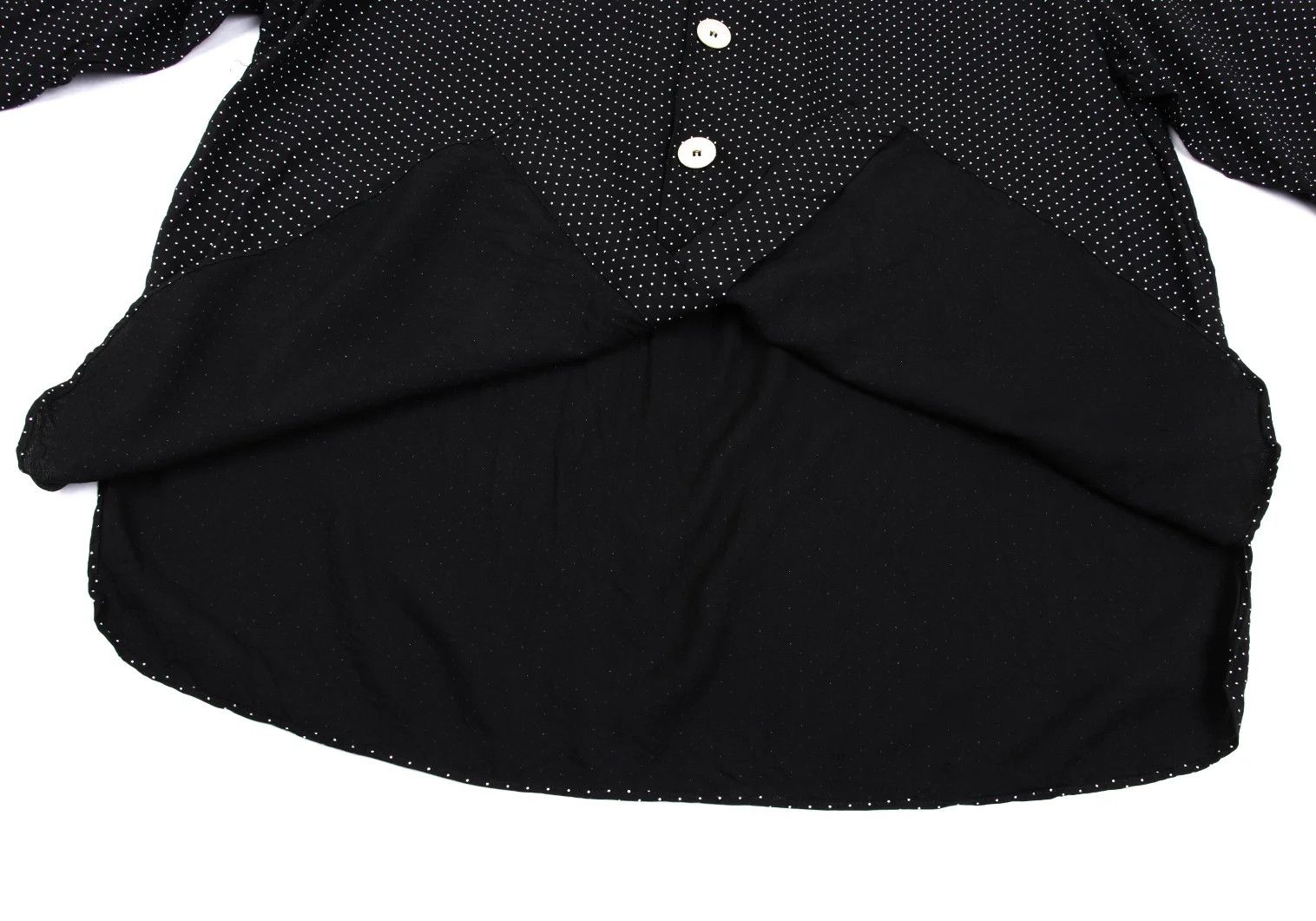 Emporio Armani Rayon Pin Dot Long Sleeve Shirt in Black and Off White Size US L / EU 52-54 / 3 - 9 Thumbnail