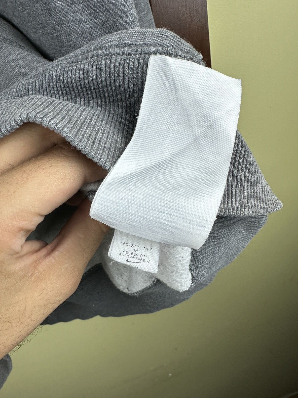 Nike Nike grey swoosh embroided hoodie Size US M / EU 48-50 / 2 - 7 Thumbnail