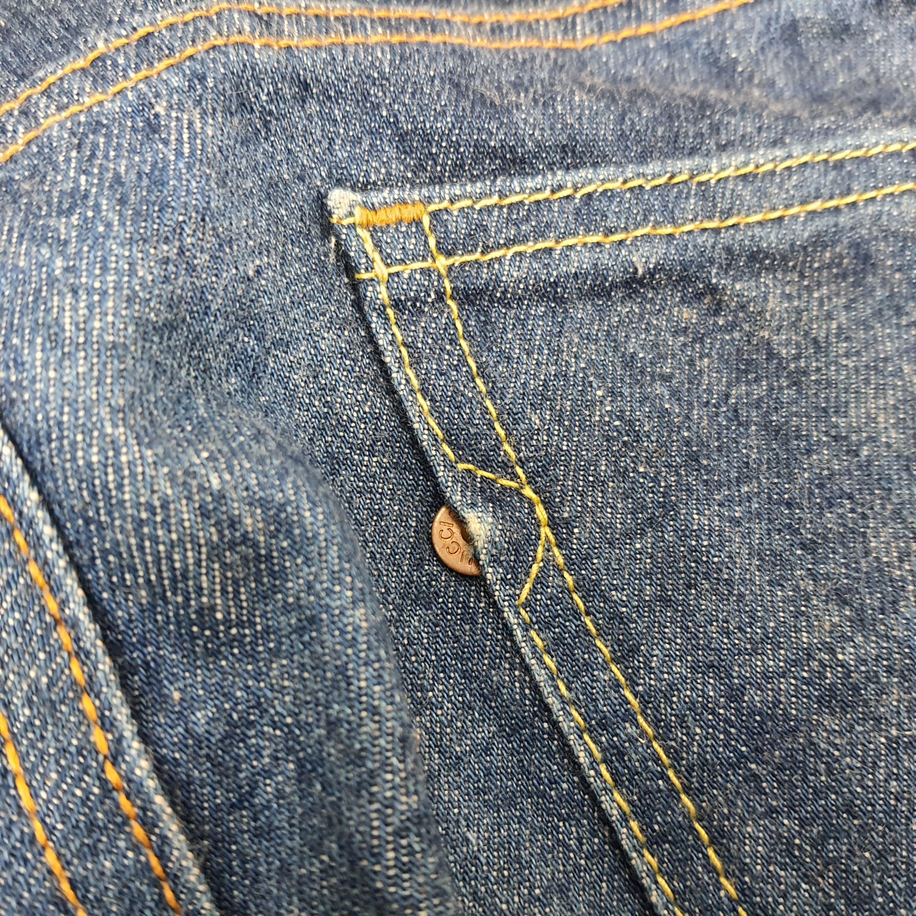Gucci Vintage GUCCI Italian Brand Distressed Short Jeans Size US 27 - 4 Thumbnail