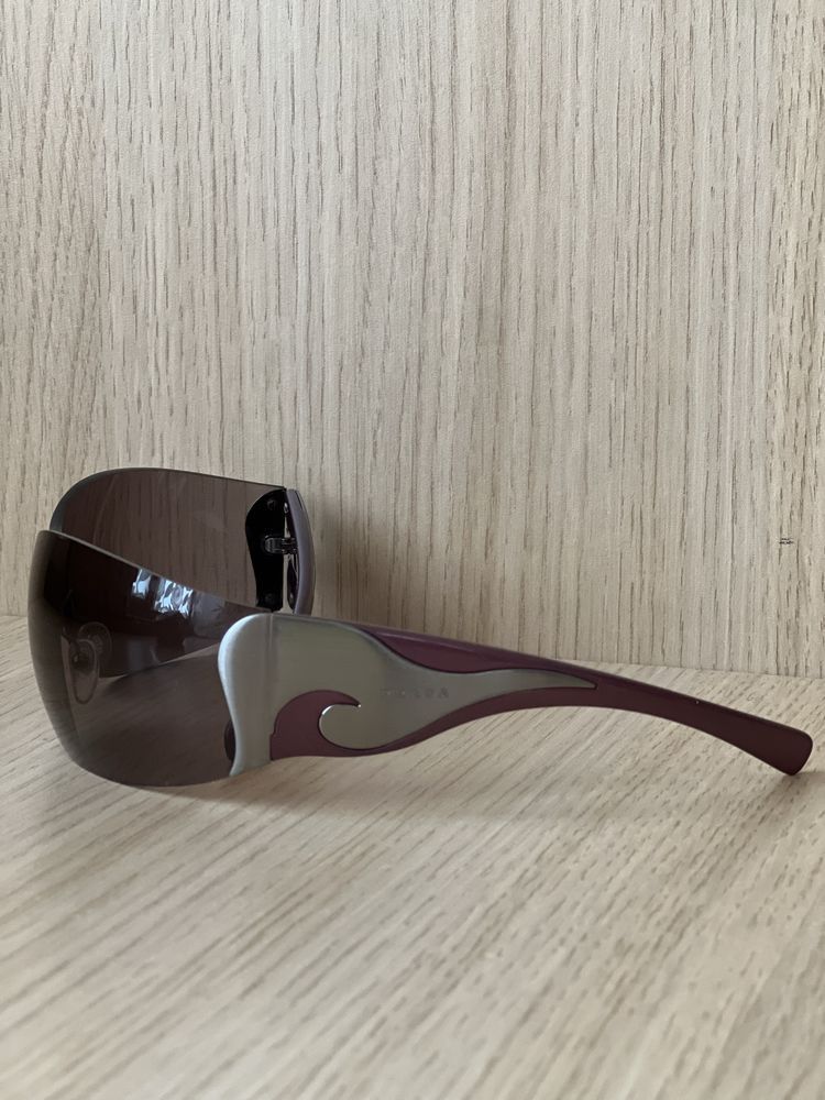 Prada Prada Vintage SPR58F Y2K Flame Frame Sunglasses Size ONE SIZE - 3 Thumbnail