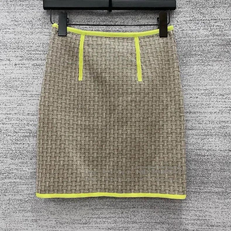 Hermes Hermes Jacquard Contrasting Color Knit Mini Skirt Size 42" / US 20 - 3 Thumbnail