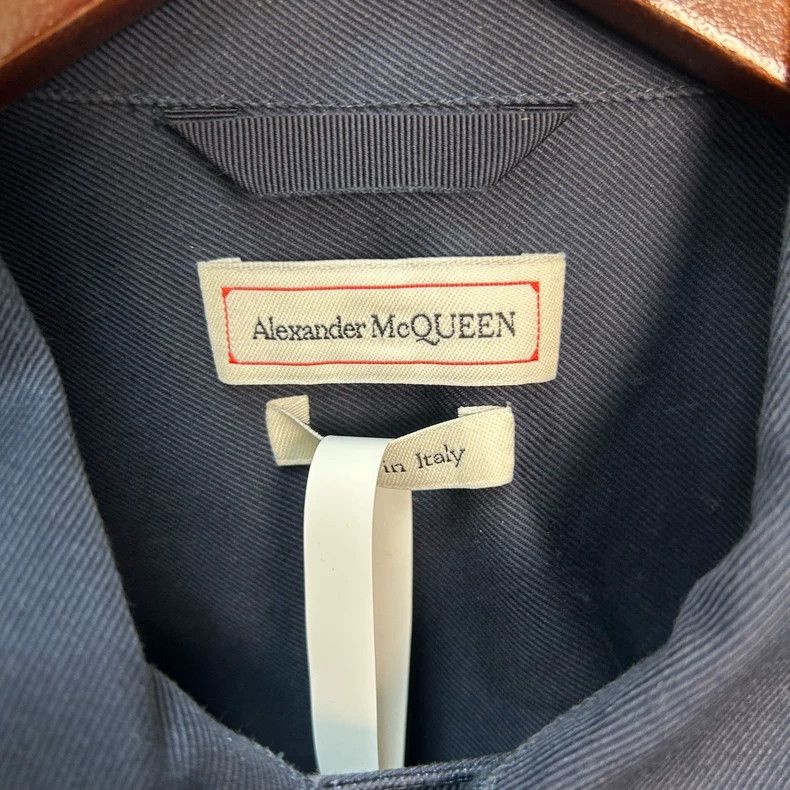 Alexander McQueen Alexander McQUEEN size 15+ Deep blue skull embroidered den Size US M / EU 48-50 / 2 - 3 Thumbnail
