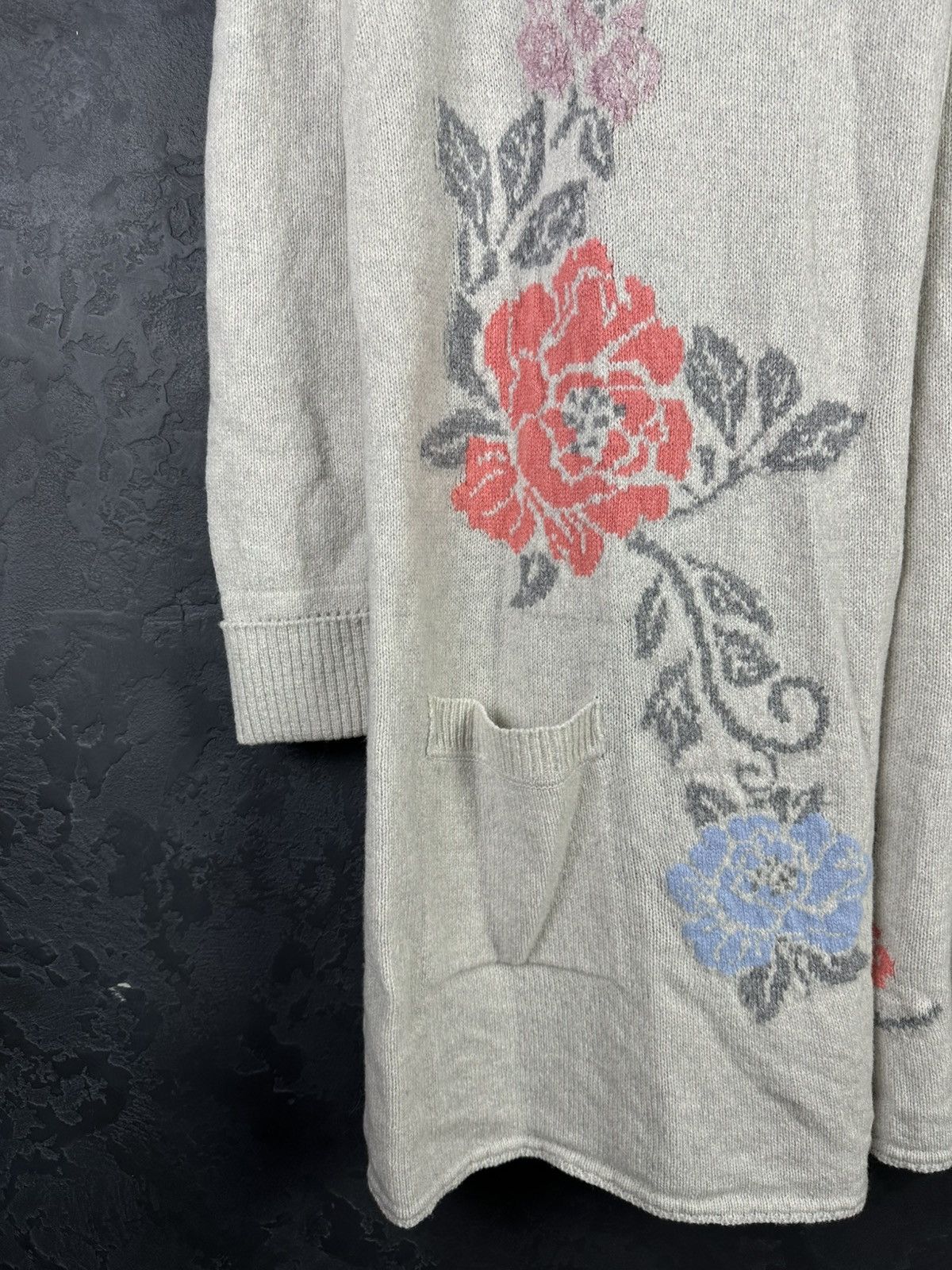 Designer × Vintage IVKO Light Gray Floral Intarsia Wool Semi-Long Sweater Coat Size M / US 6-8 / IT 42-44 - 5 Thumbnail
