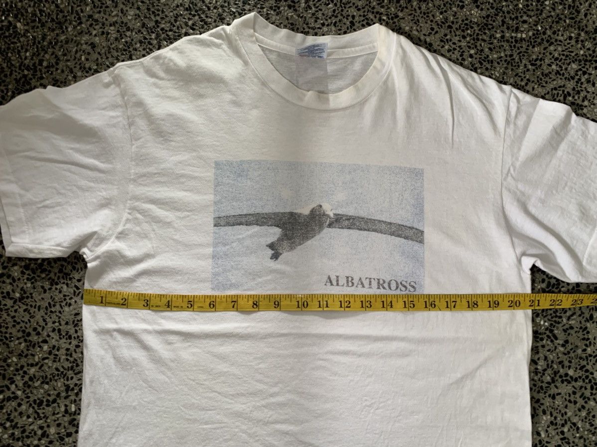 Arts & Science Vintage 90s Albatross Graphics Art / Magazine Style T shirt Size US L / EU 52-54 / 3 - 8 Thumbnail