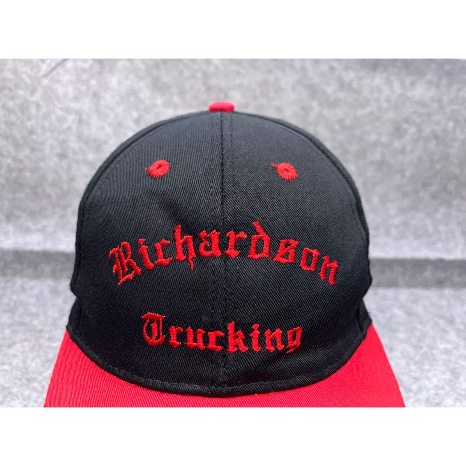 Vintage OTTO Richardson Trucking Hat Cap Strap Back Adult One Size Black Red Poly Blend Baseball Cap Mens Size ONE SIZE - 2 Thumbnail