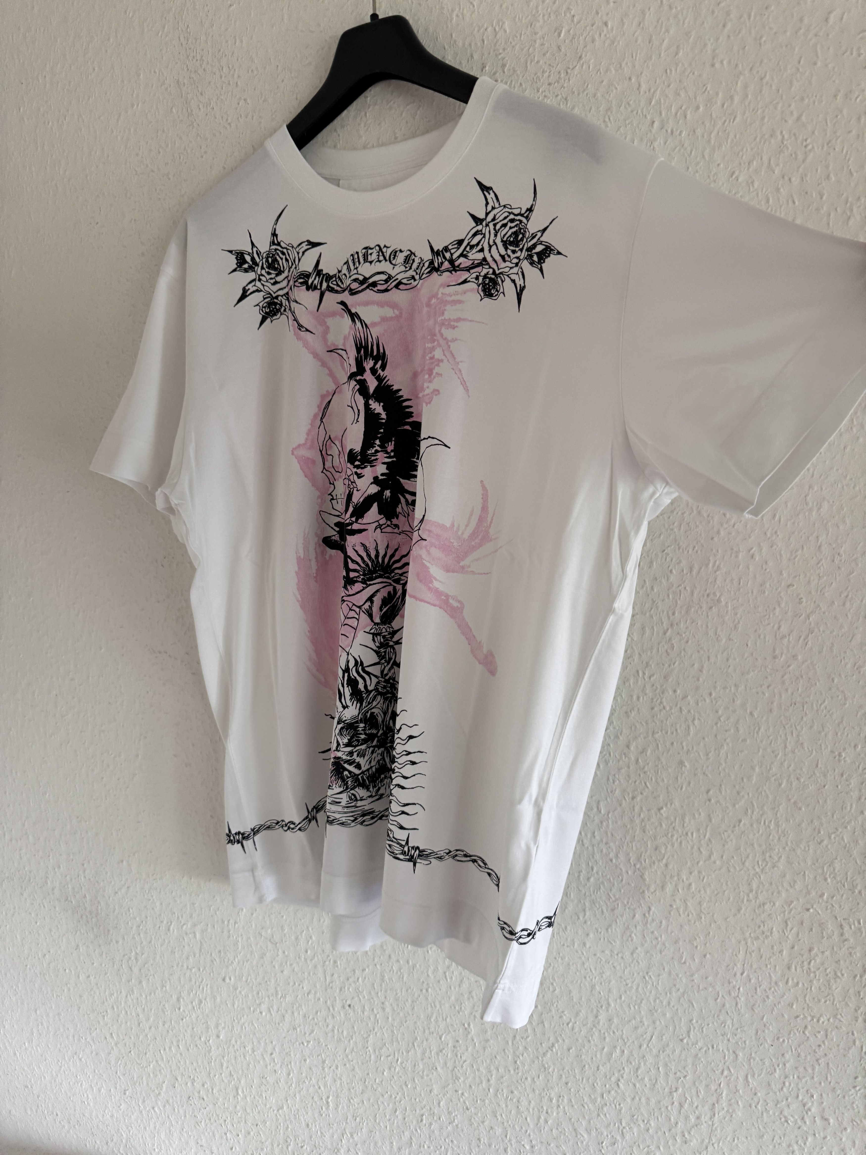 Givenchy White Gothic Print Oversized T-Shirt Size US M / EU 48-50 / 2 - 4 Thumbnail