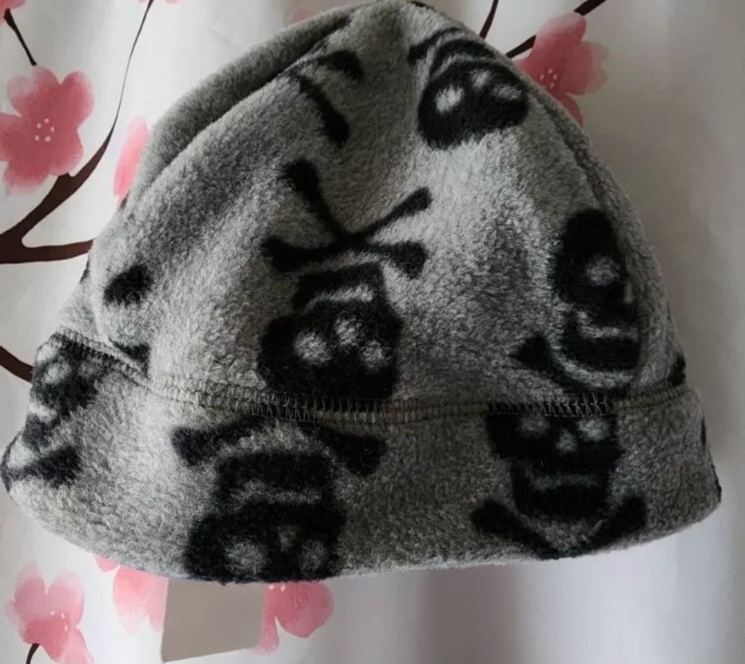 Gap GAP Kids Fleece Gray Black Skull Beanie Hat Reversible L/XL Size ONE SIZE - 1 Thumbnail