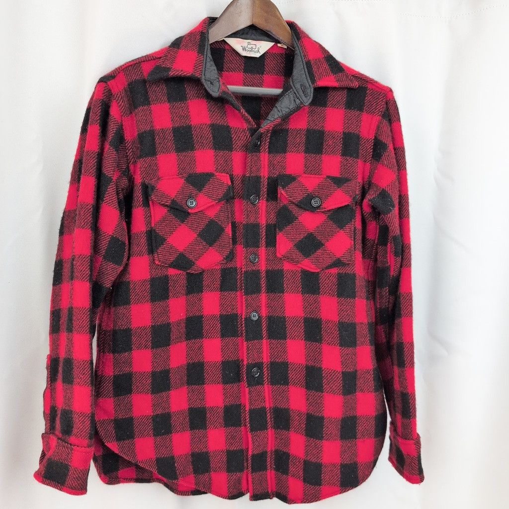 Vintage × Woolrich Woolen Mills Vintage Woolrich Heavy Wool Red & Black Check Shirt Size US S / EU 44-46 / 1 - 1 Thumbnail