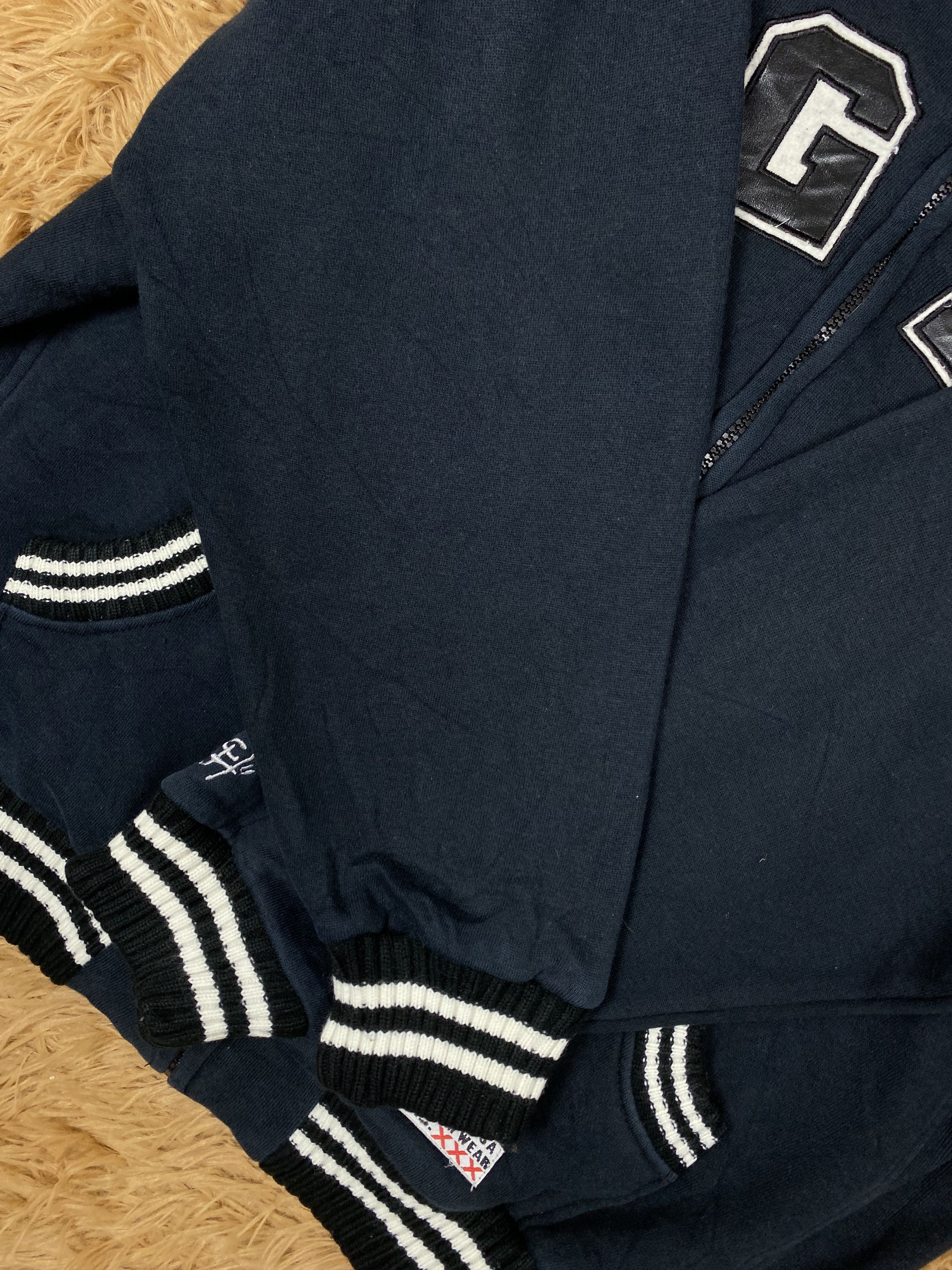 Vintage Vintage Abtech Hoodies PS0272 Size US L / EU 52-54 / 3 - 5 Thumbnail