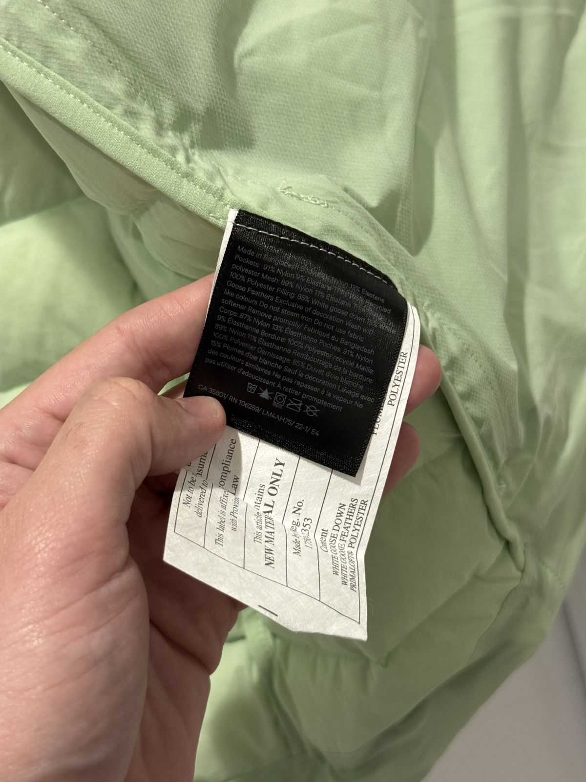 Lululemon Lululemon Navigation Goose Down Puffer Vest Creamy Mint Sz L Size US L / EU 52-54 / 3 - 12 Thumbnail