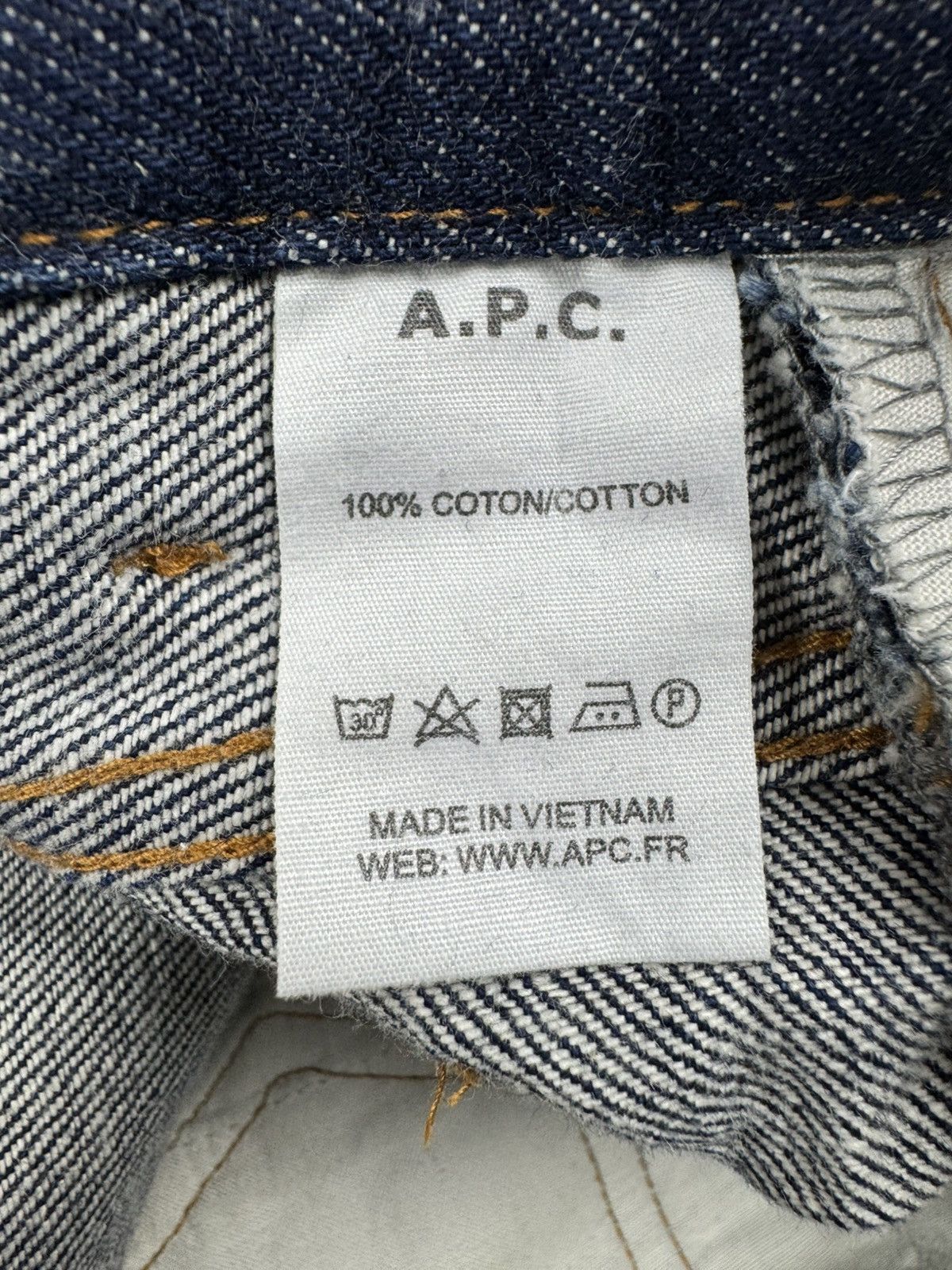 A.P.C. A.P.C Paris petit new standard selvedge denim slim skinny Size US 29 - 12 Thumbnail